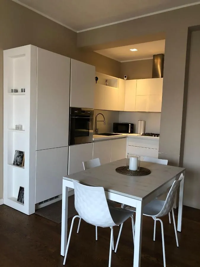 Morivione Apartment - Bocconi Free Parking Milano