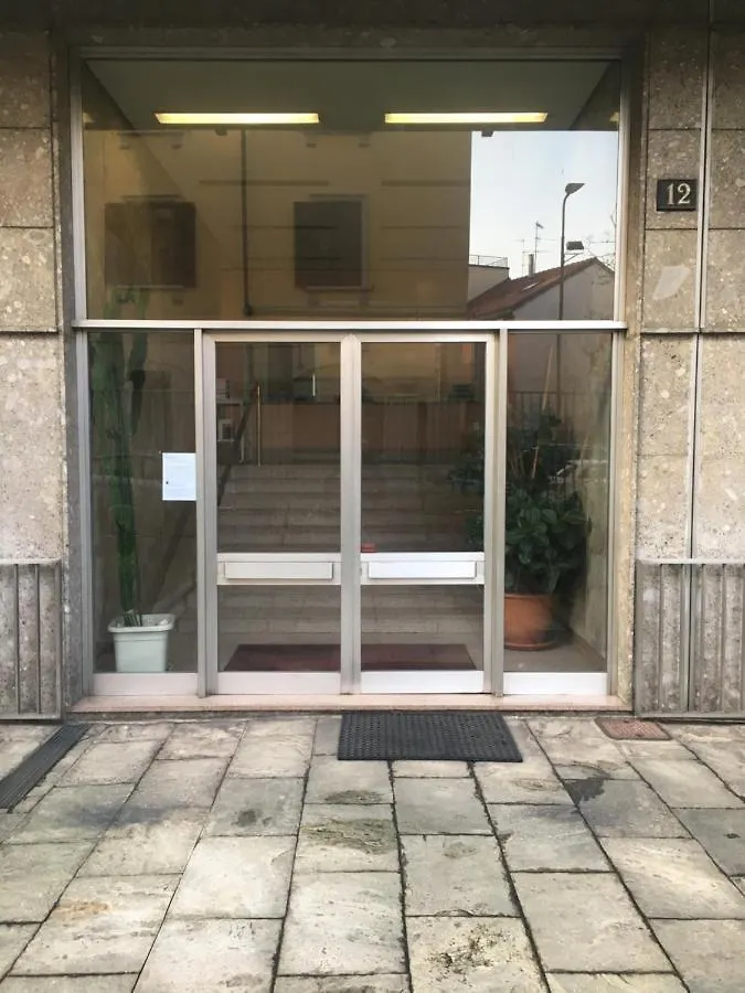 Morivione Apartment - Bocconi Free Parking Milano Italia